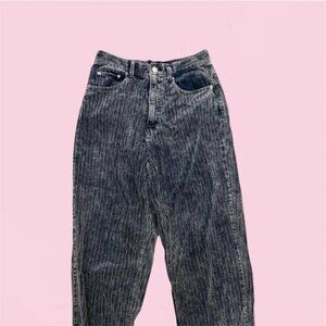 BDG • Jeans